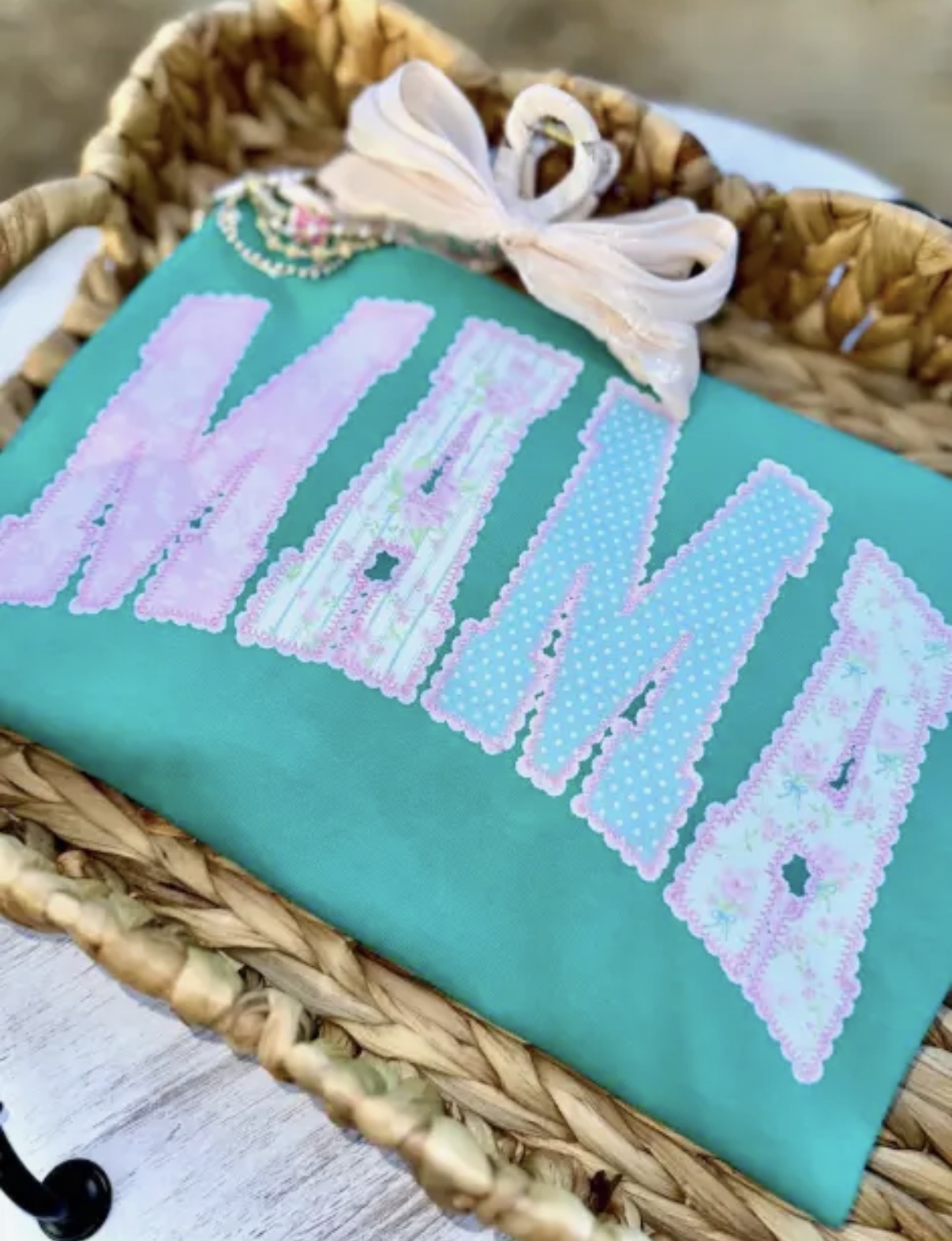 MAMA Tee