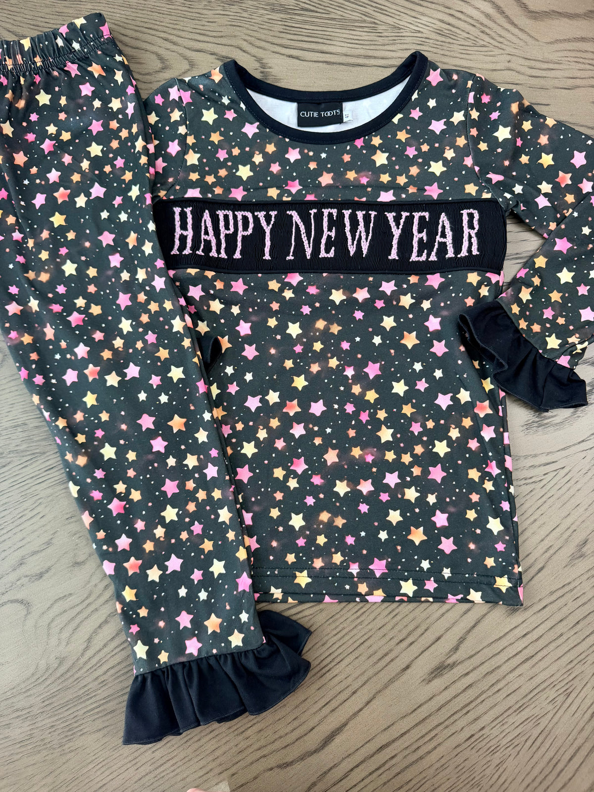 Happy New Year Star Loung Set