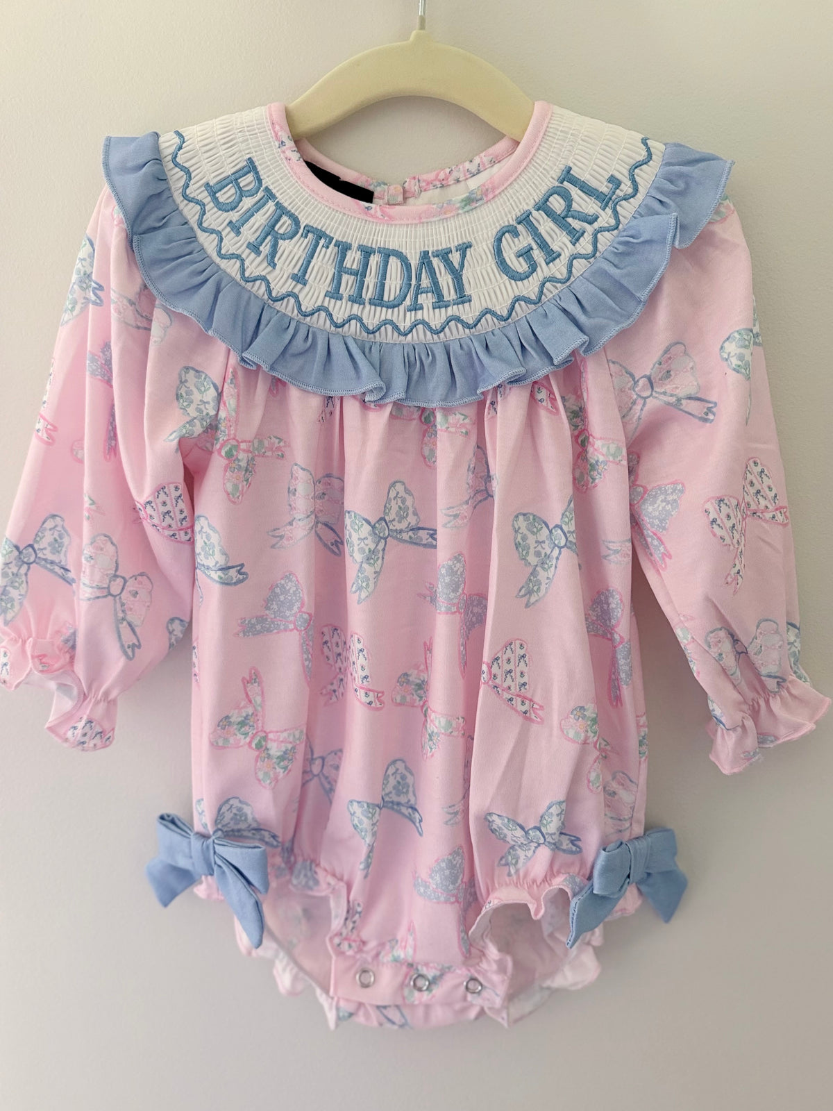 BIRTHDAY GIRL Pink and Blue Bow Bubble