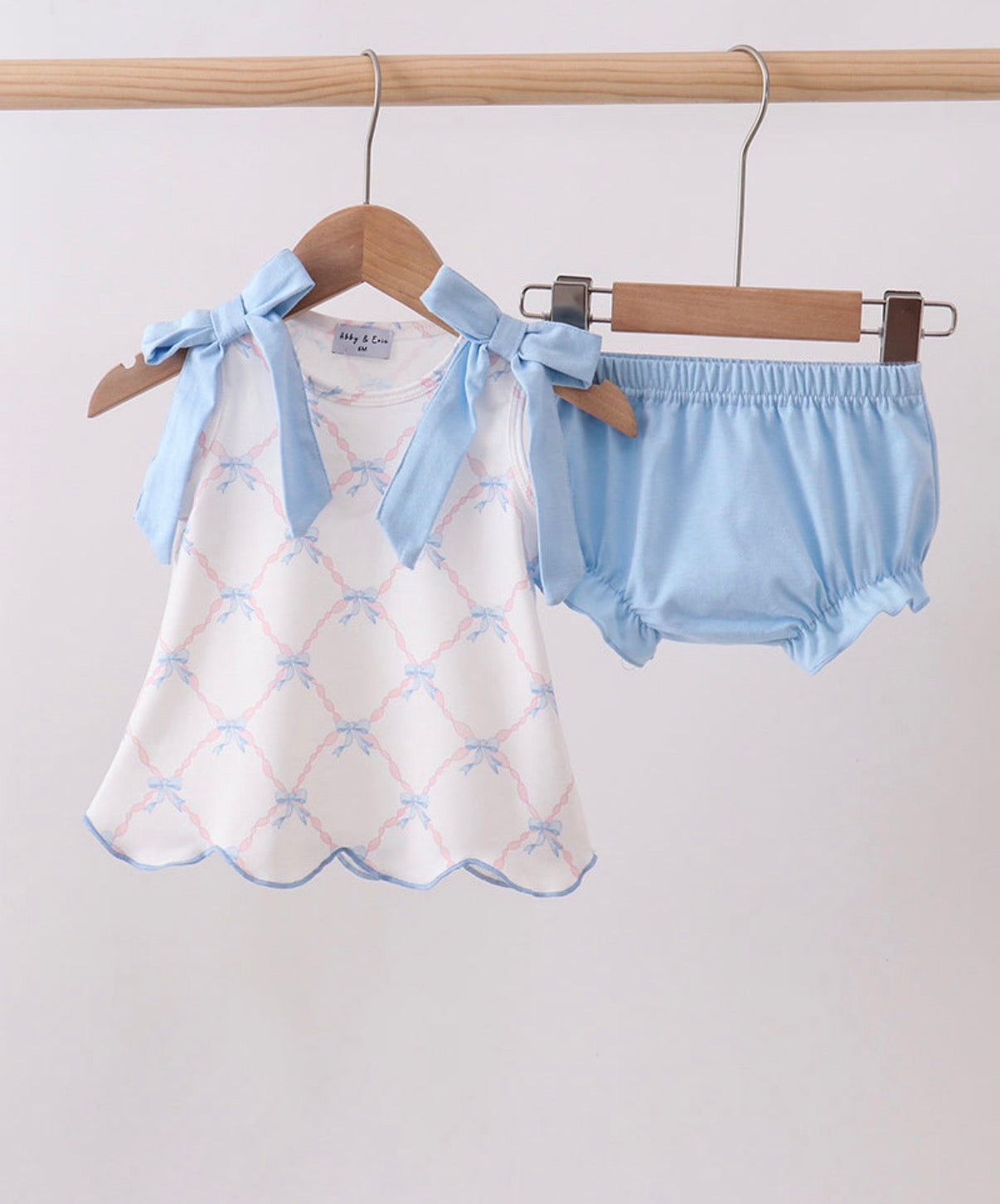 Pink and Blue Bow Diaper set