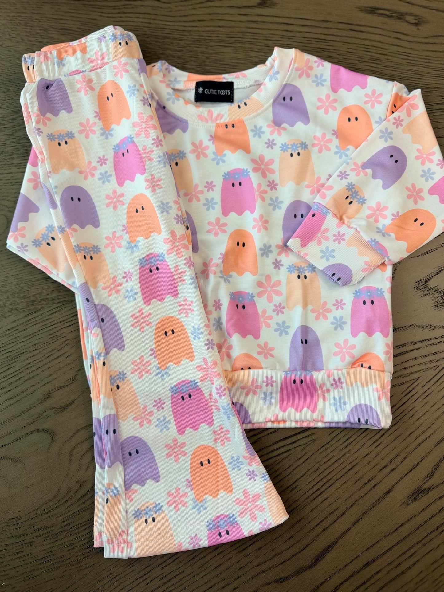 Friendly ghost flare pant set