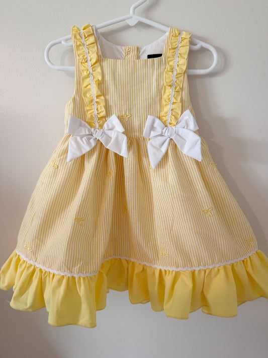 Yellow seersucker dress with Embroidered bows