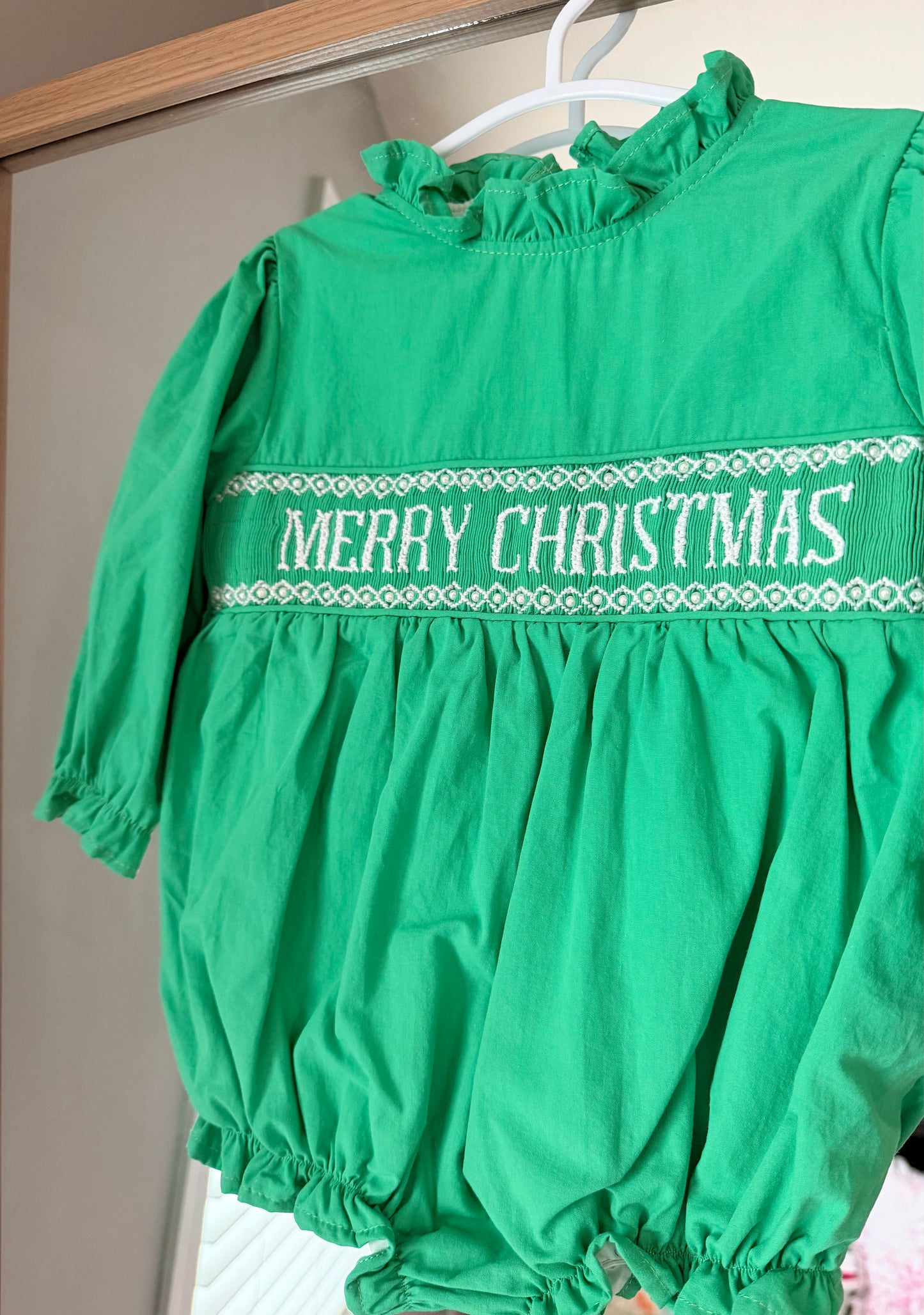 Green MERRY CHRISTMAS Pearl Bubble